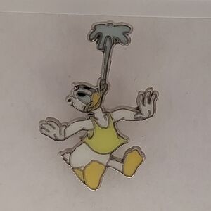 Disney Pin Trading Donald Duck Castaway Cay Spring A Leak Cruise Line Pin